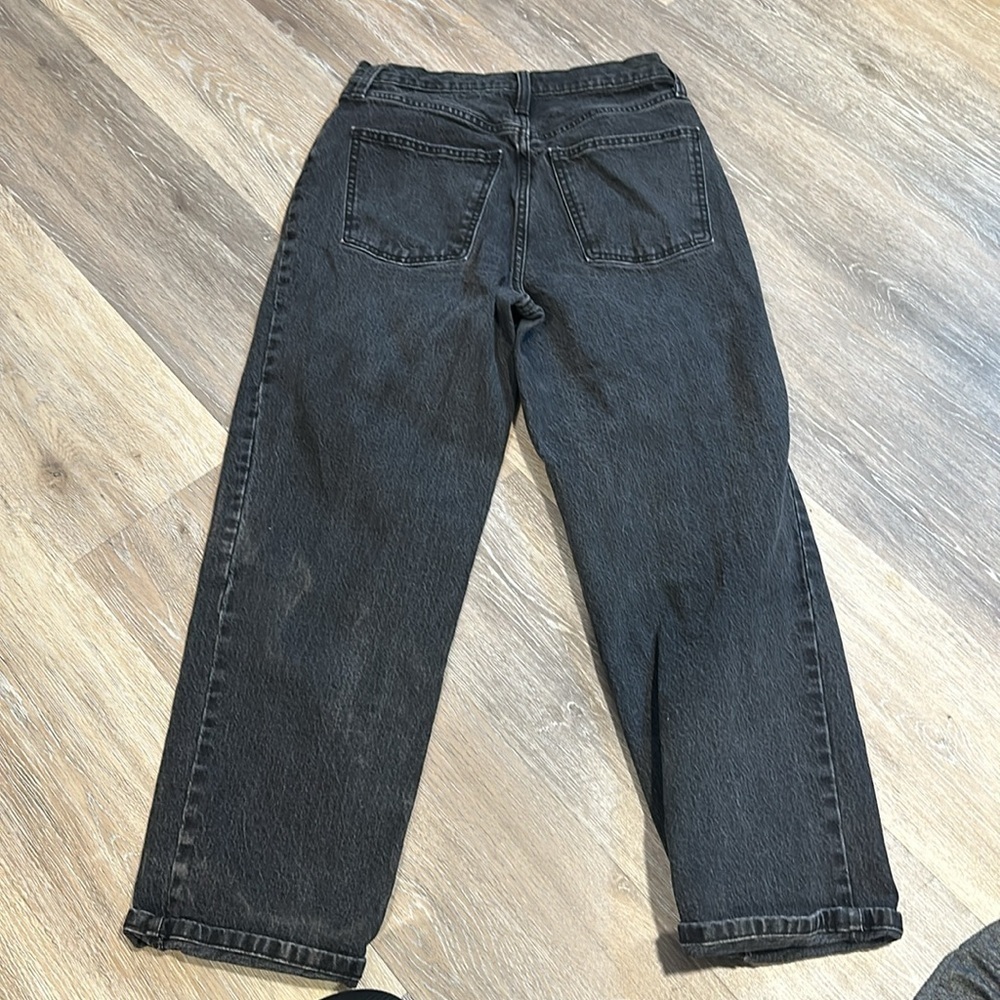 Universal Thread size 8/29 cropped black straight leg jean 26” inseam - Picture 6 of 6